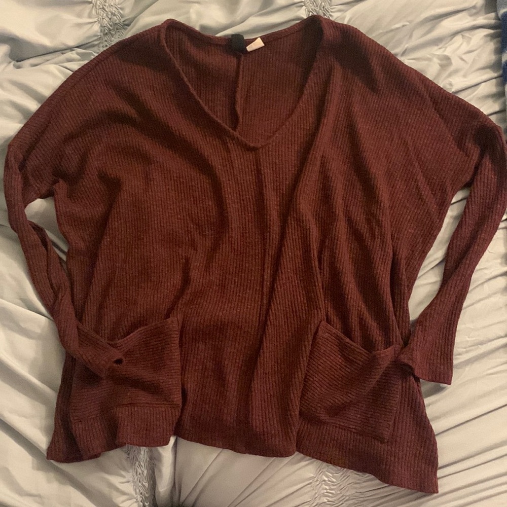 Burgundy sweater shirt